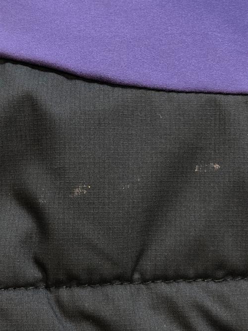 FIRST DOWN（ファーストダウン）FIRST DOWN (ファーストダウン) ダウンジャケット パープル×ブラック サイズ:M（身長154～162）の古着・服飾アイテム