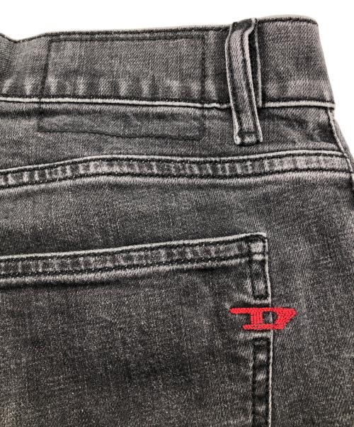 DIESEL（ディーゼル）DIESEL (ディーゼル) デニムパンツ ブラック サイズ:W32の古着・服飾アイテム