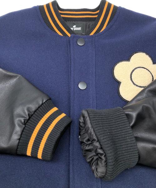 MARY QUANT（マリークヮント）MARY QUANT (マリークヮント) MQスタジャン ブルゾン ネイビー×ブラック サイズ:Mの古着・服飾アイテム