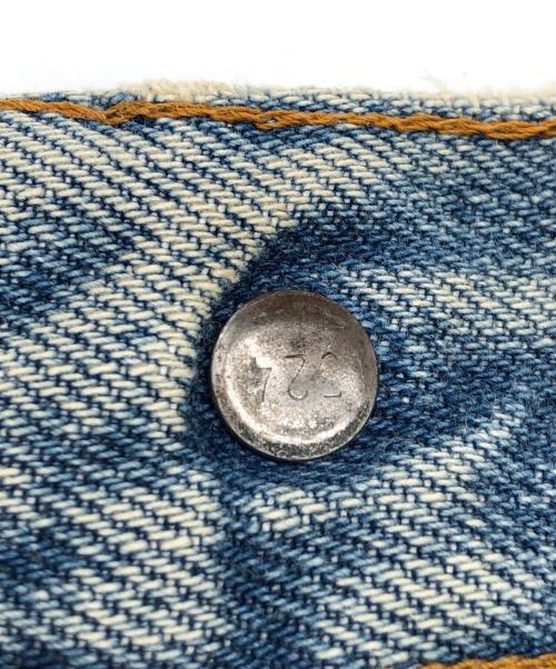 LEVI'S（リーバイス）LEVI'S (リーバイス) 80sダメージセルビッチデニムパンツ 1982年6月製 釦裏524 エルパソ工場 古着 インディゴ サイズ:W34×L33の古着・服飾アイテム