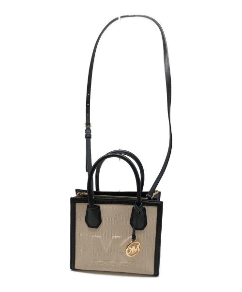 MICHAEL KORS（マイケル・コース）MICHAEL KORS (マイケル・コース) 	Mercer Medium Logo Embossed Cotton Canvas Crossbody Bag ホワイト×ブラックの古着・服飾アイテム