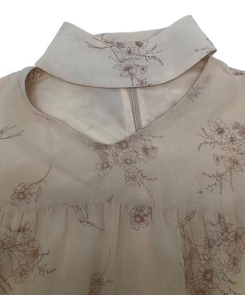 acka（エーシーケーエー）acka (エーシーケーエー) ワンピース アイボリー サイズ:Ｍの古着・服飾アイテム