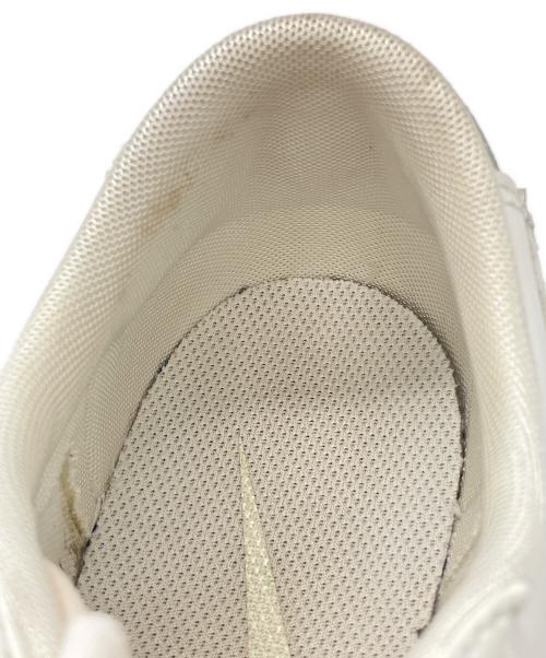 NIKE（ナイキ）NIKE (ナイキ) スニーカー　BLAZER LOW PLATFORM ESS（ブレーザー LOW プラットフォーム ESS） ホワイト サイズ:25cmの古着・服飾アイテム