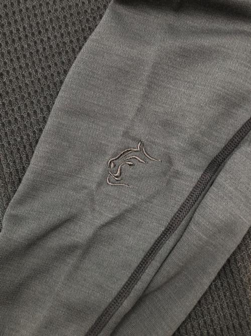 Teton Bros（ティートンブロス）Teton Bros (ティートンブロス) アクシオハイブリッドティーネック オリーブ サイズ:Lの古着・服飾アイテム