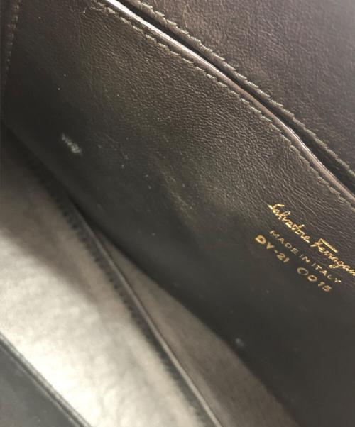 Salvatore Ferragamo（サルヴァトーレ フェラガモ）Salvatore Ferragamo (サルヴァトーレ フェラガモ) 	ソフィア パープルの古着・服飾アイテム