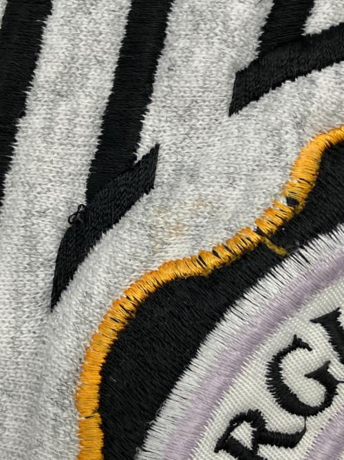 THE GAME（ザゲーム）THE GAME (ザゲーム) 90s刺繍スウェット　古着 グレー サイズ:Lの古着・服飾アイテム