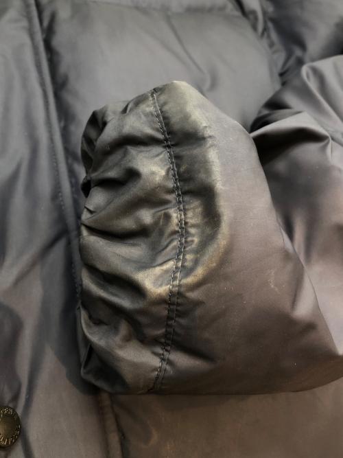 DESCENTE（デサント）DESCENTE (デサント) ダウンコート ネイビー サイズ:Lの古着・服飾アイテム