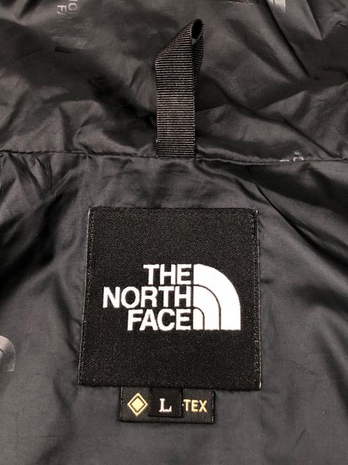 THE NORTH FACE（ザ ノース フェイス）THE NORTH FACE (ザ ノース フェイス) Mountain Light Jacket カーキ×ブラック サイズ:Lの古着・服飾アイテム