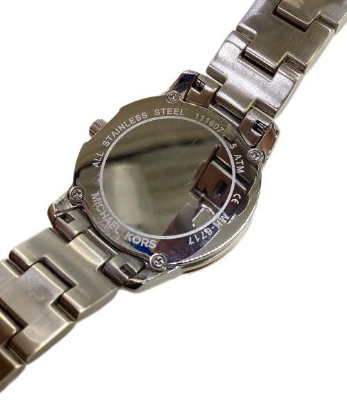 MICHAEL KORS（マイケル・コース）MICHAEL KORS (マイケル・コース) 腕時計 ホワイトの古着・服飾アイテム