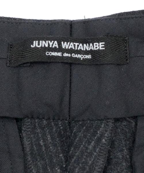 JUNYA WATANABE COMME des GARCONS（(ジュンヤワタナベ コムデギャルソン）JUNYA WATANABE COMME des GARCONS ((ジュンヤワタナベ コムデギャルソン) タックパンツ ブラック サイズ:Mの古着・服飾アイテム