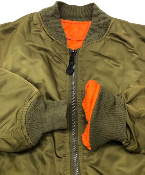 ALPHA INDUSTRIES（アルファインダストリーズ）ALPHA INDUSTRIES (アルファインダストリーズ) MA-1ジャケット　ストック:0615-00-573-8335 カーキ×オレンジ サイズ:XLの古着・服飾アイテム