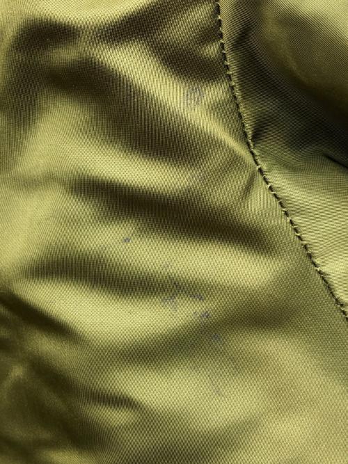 ALPHA INDUSTRIES（アルファインダストリーズ）ALPHA INDUSTRIES (アルファインダストリーズ) MA-1ジャケット　ストック:0615-00-573-8335 カーキ×オレンジ サイズ:XLの古着・服飾アイテム