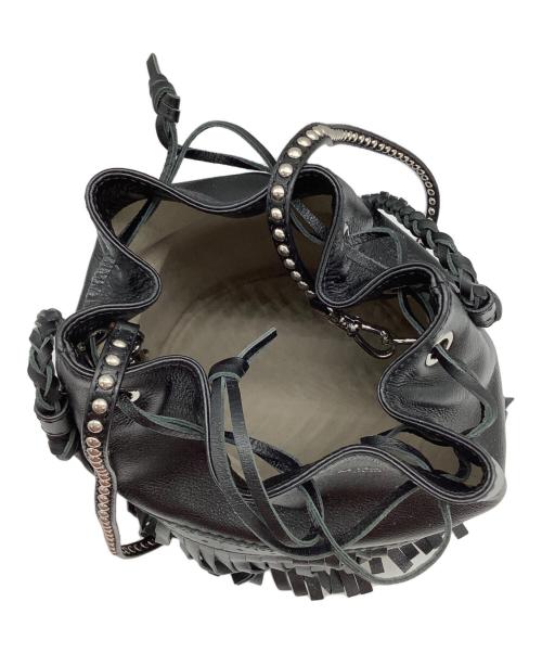 J&M DAVIDSON（ジェイ＆エム デヴィッドソン）J&M DAVIDSON (ジェイ＆エム デヴィッドソン) フリンジショルダーバッグ ブラックの古着・服飾アイテム