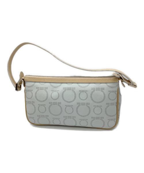 Salvatore Ferragamo（サルヴァトーレ フェラガモ）Salvatore Ferragamo (サルヴァトーレ フェラガモ) ガンチーニプリントPVCハンドバッグ ホワイト×ベージュの古着・服飾アイテム