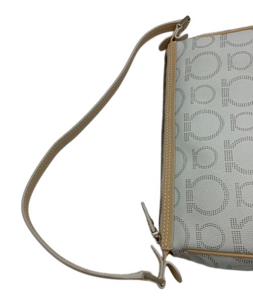 Salvatore Ferragamo（サルヴァトーレ フェラガモ）Salvatore Ferragamo (サルヴァトーレ フェラガモ) ガンチーニプリントPVCハンドバッグ ホワイト×ベージュの古着・服飾アイテム