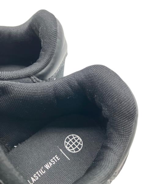 adidas（アディダス）adidas (アディダス) スニーカー ホワイト×ブラック サイズ:23.5の古着・服飾アイテム