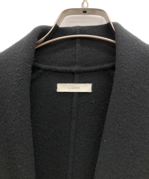 LIDnM（リドム）LIDnM (リドム) ショールカラーケープコート ダークグレー サイズ:Sの古着・服飾アイテム