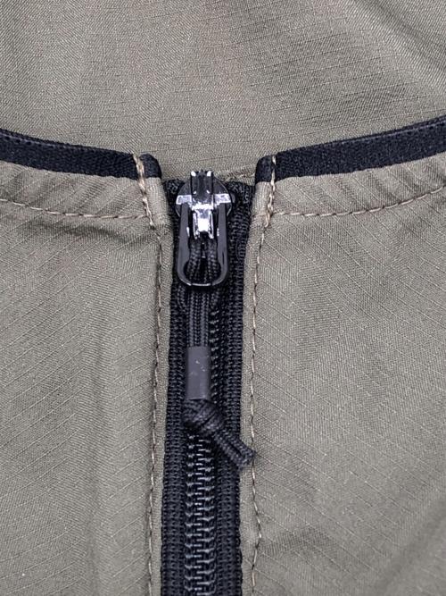 THE NORTH FACE（ザ ノース フェイス）THE NORTH FACE (ザ ノース フェイス) エニータイムウィンドフーディ カーキ×ブラック サイズ:Mの古着・服飾アイテム