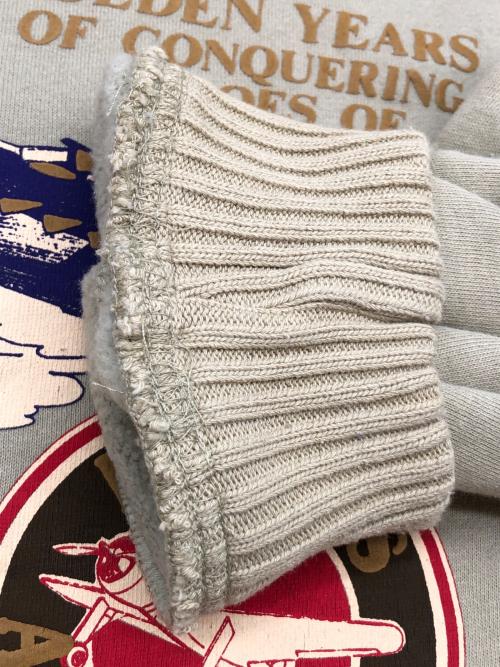 AVIREX（アヴィレックス）AVIREX (アヴィレックス) 90sヒューズプリントパーカー　コピーライト　1991年製 グリーン サイズ:Sの古着・服飾アイテム