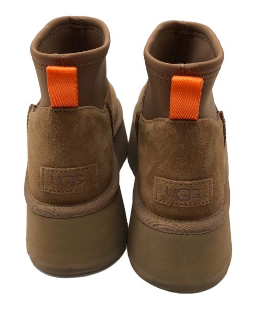 UGG（アグ）UGG (アグ) ムートンブーツ ベージュ サイズ:25の古着・服飾アイテム