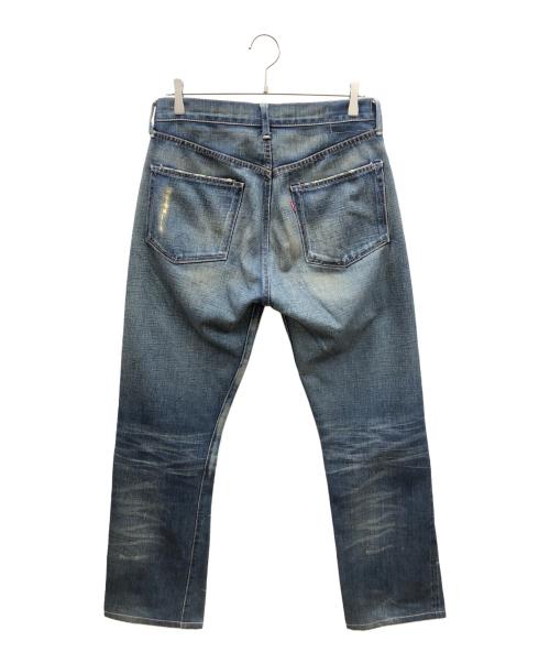 LEVI'S VINTAGE CLOTHING（リーバイス ビンテージ クロージング）LEVI'S VINTAGE CLOTHING 00s復刻S501XXセルビッチデニムパンツ 2004年3月製 大戦モデル BIG E 月桂樹ボタン 赤耳 Vステッチ 隠しリベット 古着 インディゴ サイズ:32の古着・服飾アイテム