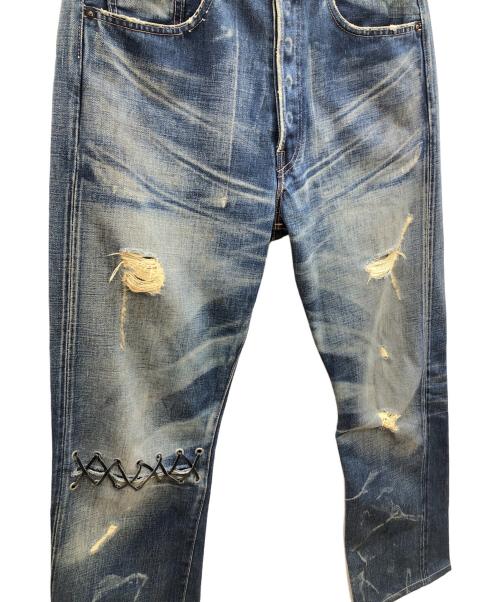 LEVI'S VINTAGE CLOTHING（リーバイス ビンテージ クロージング）LEVI'S VINTAGE CLOTHING 00s復刻S501XXセルビッチデニムパンツ 2004年3月製 大戦モデル BIG E 月桂樹ボタン 赤耳 Vステッチ 隠しリベット 古着 インディゴ サイズ:32の古着・服飾アイテム