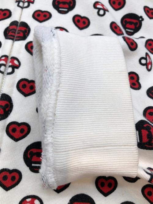 A BATHING APE（ア ベイシング エイプ）A BATHING APE (ア ベイシング エイプ) ジップパーカー　Y2K ホワイト×レッド サイズ:Mの古着・服飾アイテム