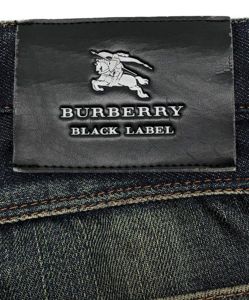 BURBERRY BLACK LABEL（バーバリーブラックレーベル）BURBERRY BLACK LABEL (バーバリーブラックレーベル) デニムパンツ　Y2K インディゴ サイズ:73の古着・服飾アイテム