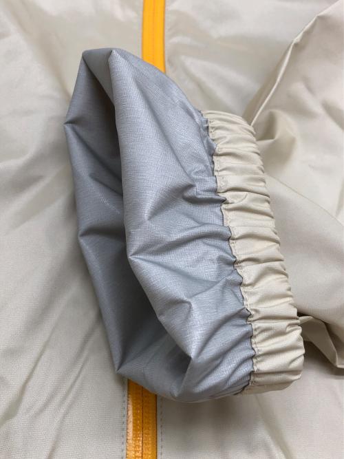 mont-bell（モンベル）mont-bell (モンベル) レイントラッカージャケット ベージュ サイズ:XL 未使用品の古着・服飾アイテム