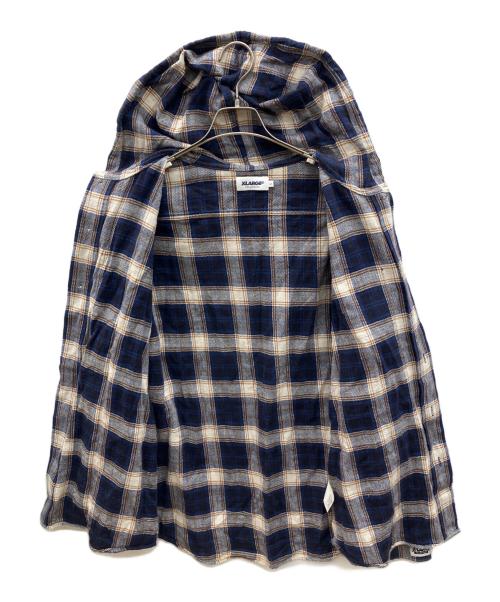 X-LARGE（エクストララージ）X-LARGE (エクストララージ) 長袖シャツ ネイビー×ホワイト サイズ:Lの古着・服飾アイテム