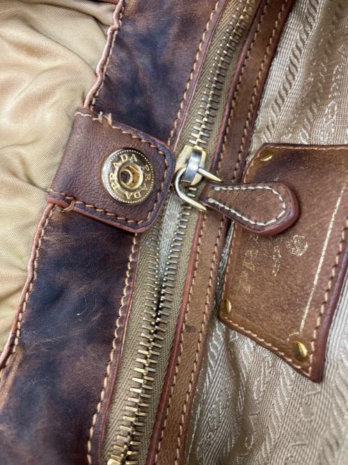 PRADA（プラダ）PRADA (プラダ) 巾着 ベージュの古着・服飾アイテム