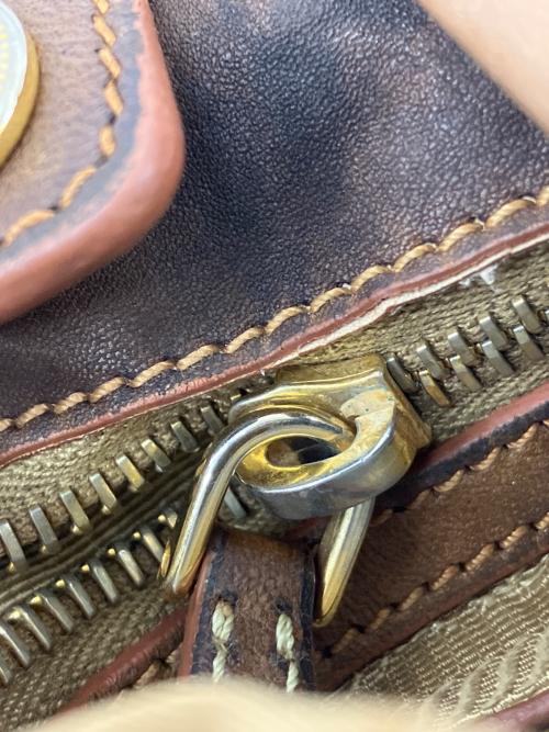 PRADA（プラダ）PRADA (プラダ) 巾着 ベージュの古着・服飾アイテム