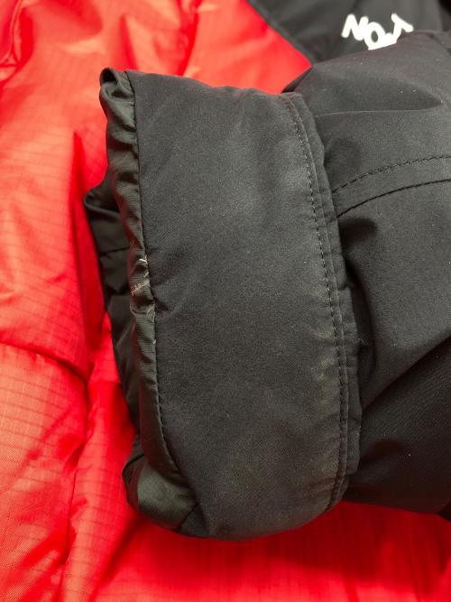 THE NORTH FACE（ザ ノース フェイス）THE NORTH FACE (ザ ノース フェイス) ダウンジャケット　ヒムダウンパーカ レッド×ブラック サイズ:Ｍの古着・服飾アイテム