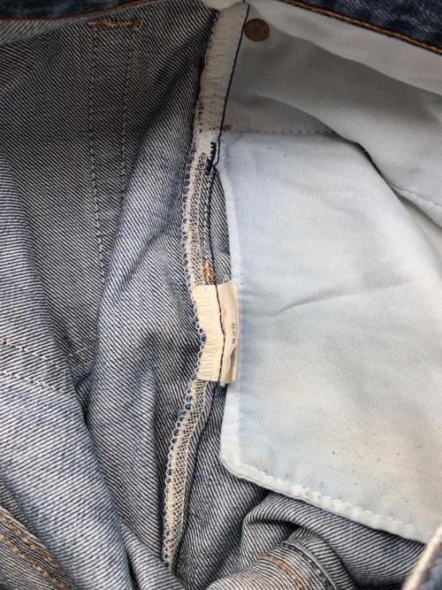 LEVI'S（リーバイス）LEVI'S (リーバイス) 90s 505デニムパンツ 1997年8月製 釦裏J22 スモールe 古着 インディゴ サイズ:W29×L34の古着・服飾アイテム