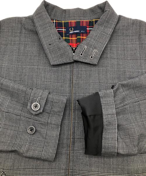 FRED PERRY（フレッドペリー）FRED PERRY (フレッドペリー) ハリントン マック ウインター コート グレー サイズ:Sの古着・服飾アイテム