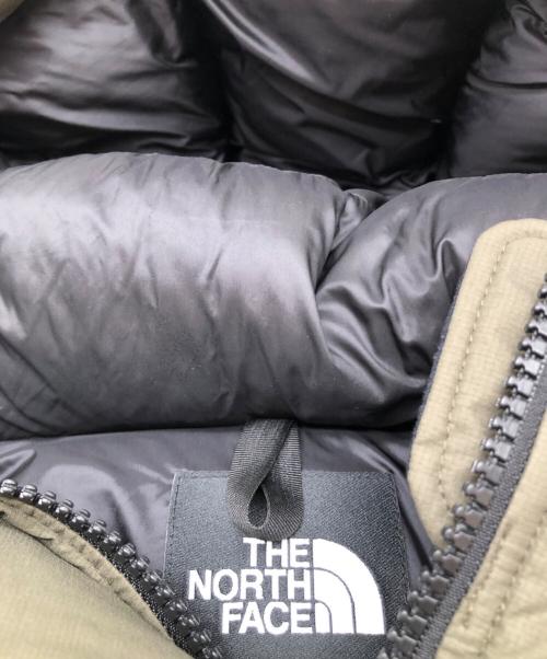 THE NORTH FACE（ザ ノース フェイス）THE NORTH FACE (ザ ノース フェイス) ダウンジャケット カーキ(ニュートープ) サイズ:Mの古着・服飾アイテム