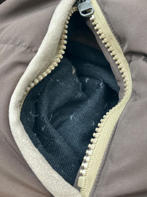 Columbia（コロンビア）Columbia (コロンビア) 90sダウンベスト　XCO　古着 ブラウン×ベージュ サイズ:Sの古着・服飾アイテム