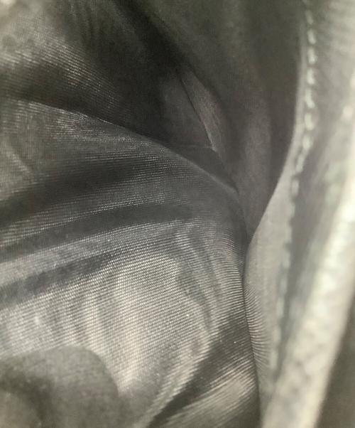 PRADA（プラダ）PRADA (プラダ) 3つ折り財布 ブラックの古着・服飾アイテム