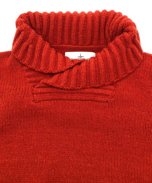 STONE ISLAND（ストーンアイランド）STONE ISLAND (ストーンアイランド) 厚手ニット V/N RIB KNIT レッド サイズ:Sの古着・服飾アイテム