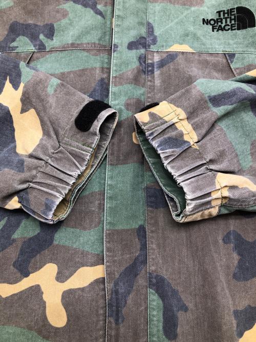 THE NORTH FACE（ザ ノース フェイス）THE NORTH FACE (ザ ノース フェイス) NOVELTY SCOOP JACKET グリーン×グレー サイズ:Sの古着・服飾アイテム