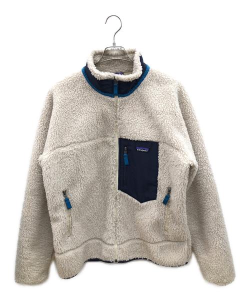 Patagonia（パタゴニア）Patagonia (パタゴニア) クラシック・レトロＸ・ジャケット　SP22 アイボリー×ネイビー サイズ:Lの古着・服飾アイテム