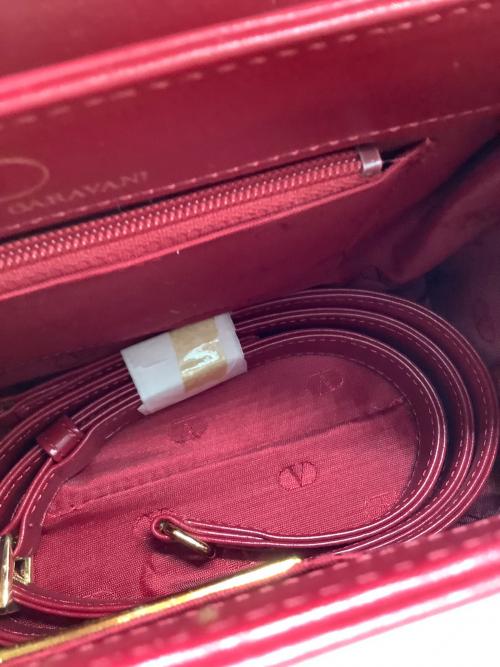 VALENTINO GARAVANI（ヴァレンティノ・ガラヴァーニ）VALENTINO GARAVANI (ヴァレンティノ・ガラヴァーニ) 2WAYバッグ レッドの古着・服飾アイテム