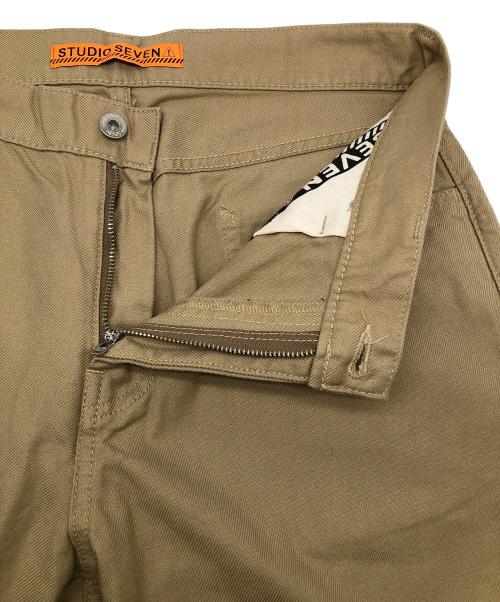 studio seven（スタジオセブン）studio seven (スタジオセブン) チノパン ベージュ サイズ:L 未使用品の古着・服飾アイテム