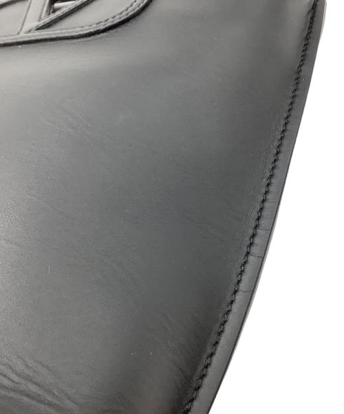 VALENTINO GARAVANI（ヴァレンティノ・ガラヴァーニ）VALENTINO GARAVANI (ヴァレンティノ・ガラヴァーニ) 	Vロゴ ブラックの古着・服飾アイテム