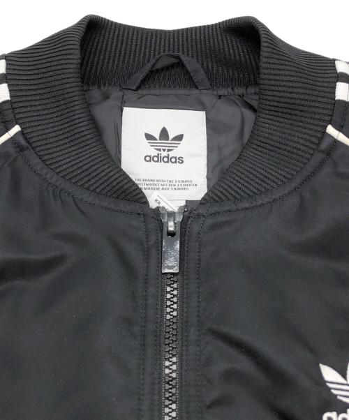adidas（アディダス）adidas (アディダス) ボンバージャケット　SST VARSITY ブラック サイズ:Ｍの古着・服飾アイテム