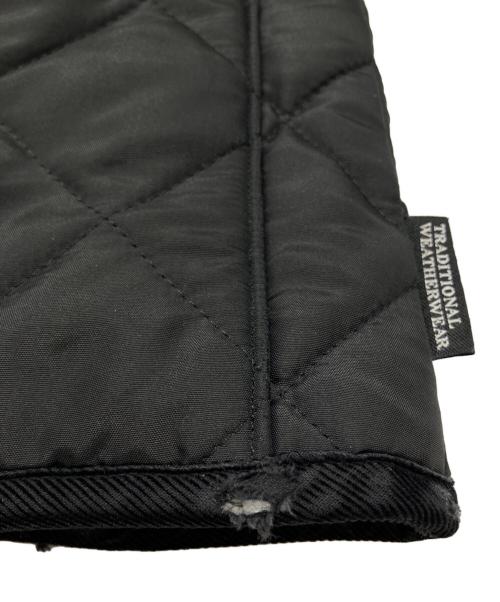 Traditional Weatherwear（トラディショナルウェザーウェア）Traditional Weatherwear (トラディショナルウェザーウェア) キルティングジャケット ブラック サイズ:40の古着・服飾アイテム