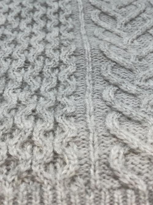 RHC Ron Herman（アールエイチシー ロンハーマン）RHC Ron Herman (アールエイチシー ロンハーマン) 厚手ニット ライトグレー サイズ:不明の古着・服飾アイテム