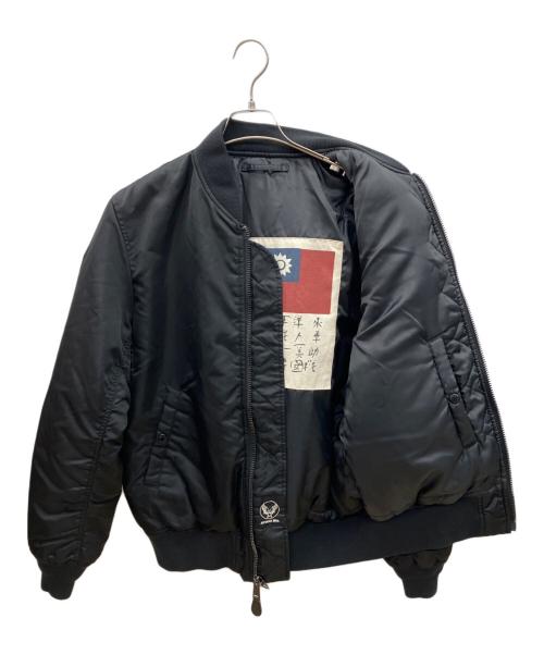 AVIREX（アヴィレックス）AVIREX (アヴィレックス) フライトジャケット　50th ANNIVERSARY ブラック サイズ:XLの古着・服飾アイテム