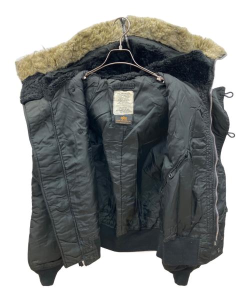 ALPHA INDUSTRIES（アルファインダストリーズ）ALPHA INDUSTRIES (アルファインダストリーズ) フライングジャケット ブラック サイズ:Ｍの古着・服飾アイテム
