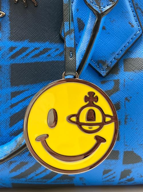 Vivienne Westwood ANGLOMANIA（ヴィヴィアンウエストウッドアングロマニア）Vivienne Westwood ANGLOMANIA (ヴィヴィアンウエストウッドアングロマニア) 2WAYバッグ ブルー×ブラックの古着・服飾アイテム